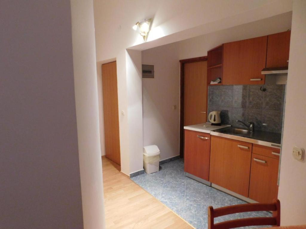 Apartments Zile Стариград-Пакленица Экстерьер фото