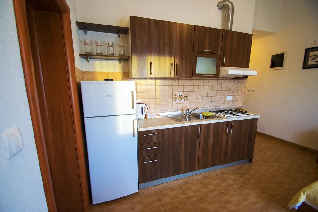 Apartments Zile Стариград-Пакленица Номер фото